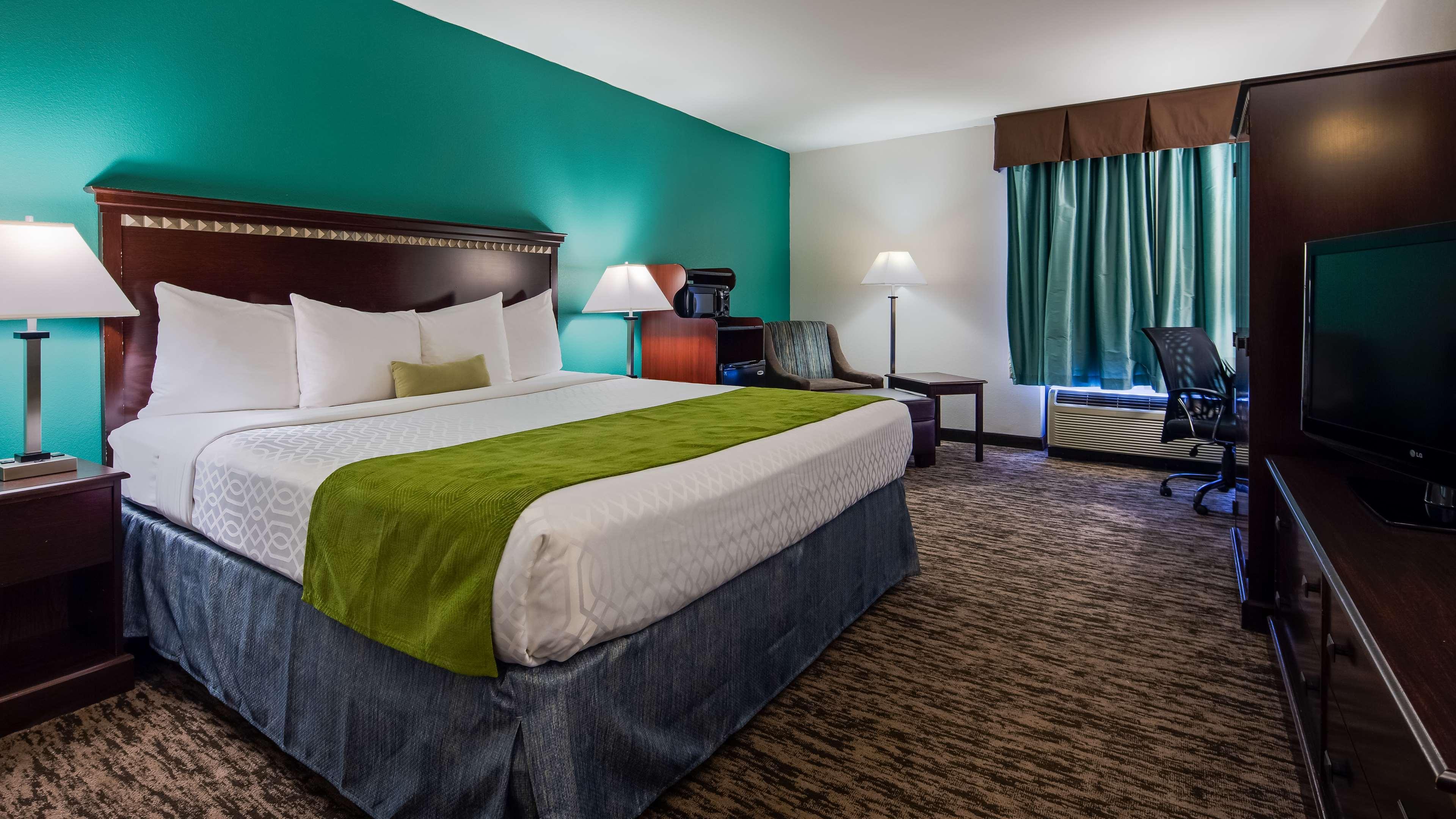 Best Western Plus Chicagoland - Countryside Exterior photo