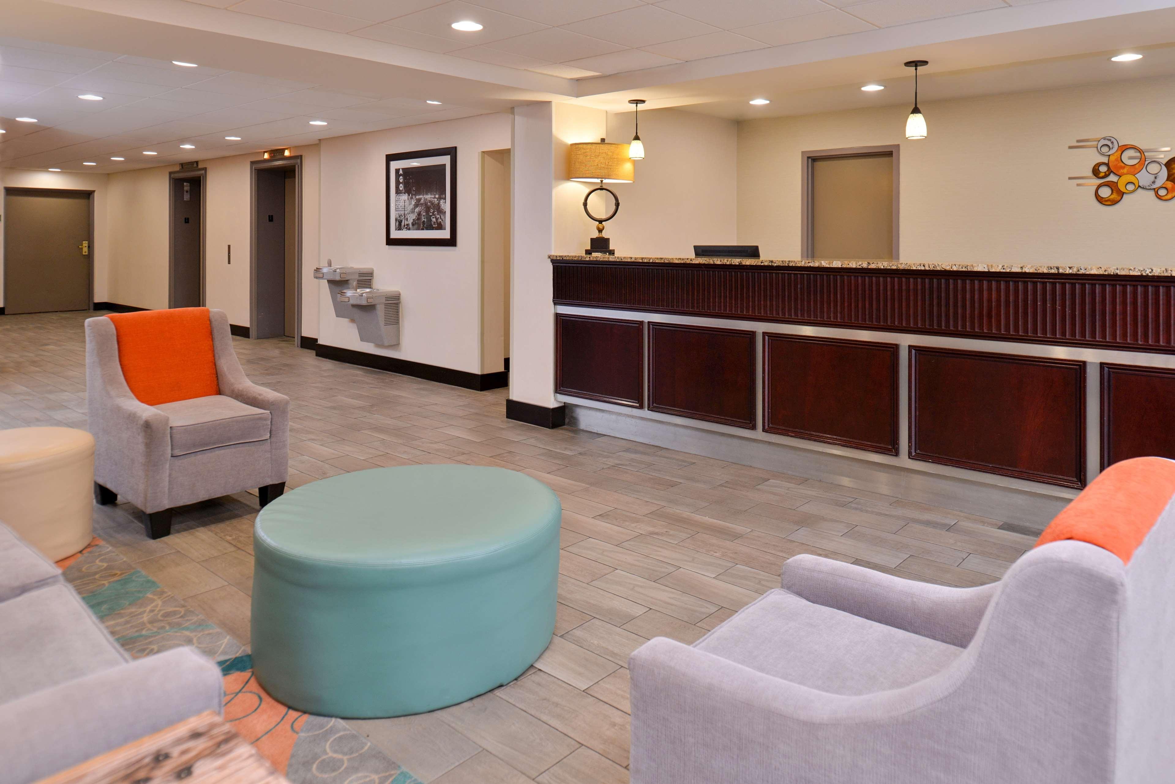 Best Western Plus Chicagoland - Countryside Exterior photo