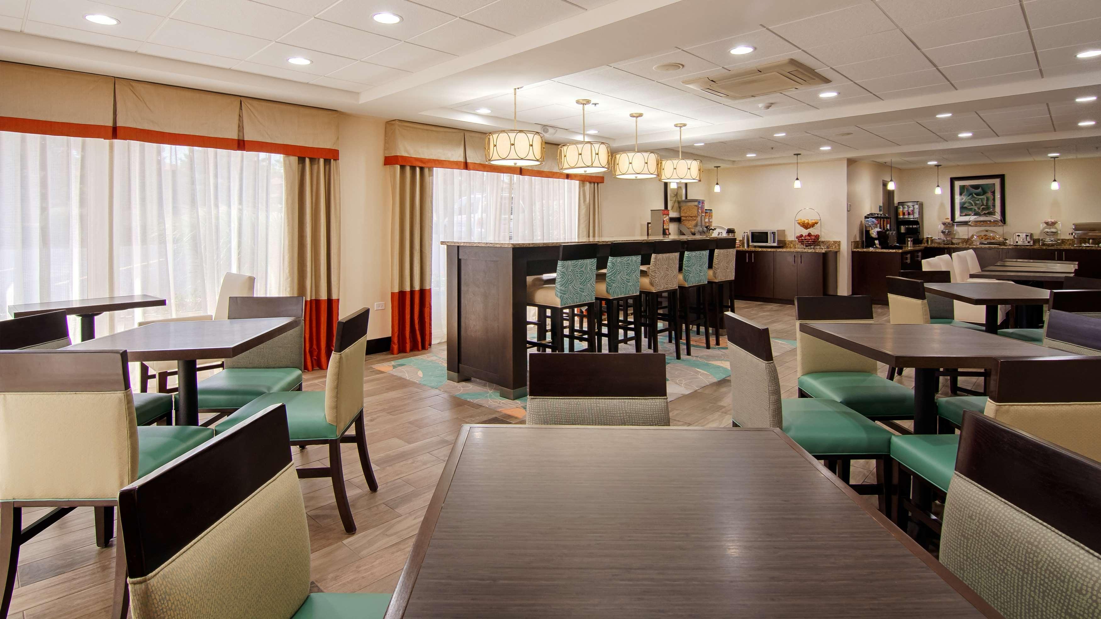 Best Western Plus Chicagoland - Countryside Exterior photo