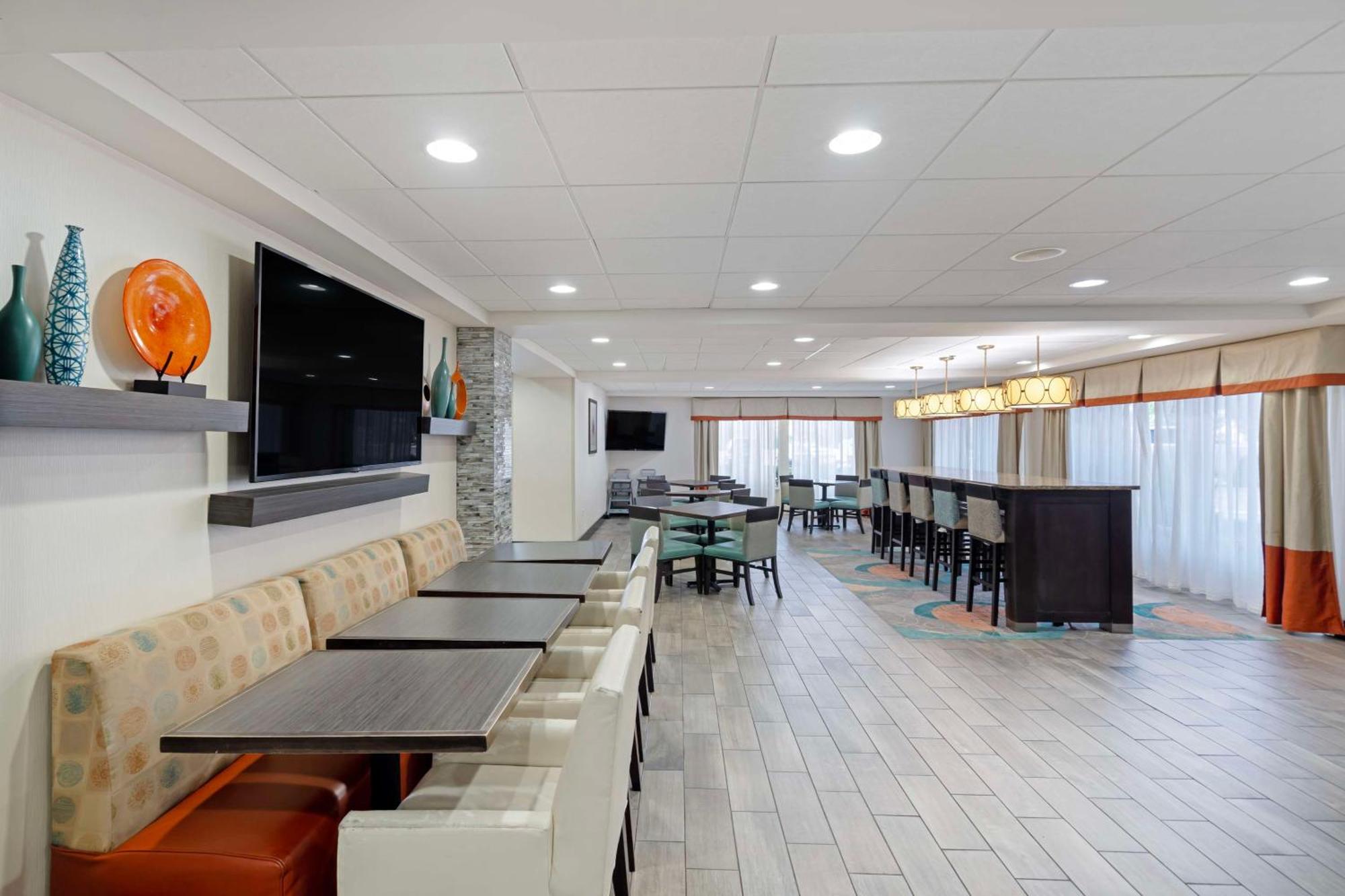 Best Western Plus Chicagoland - Countryside Exterior photo